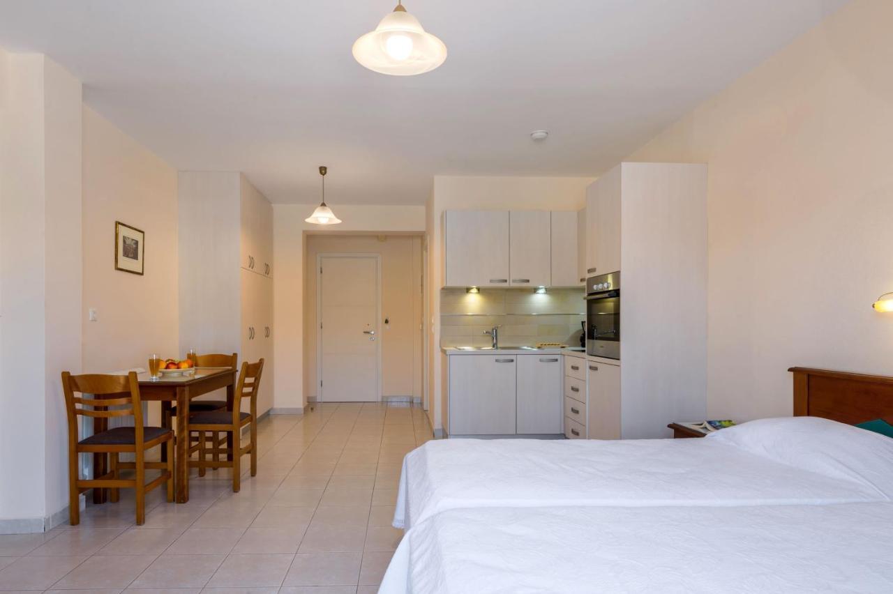 Rouchotas Apartments Argostoli  Exterior foto
